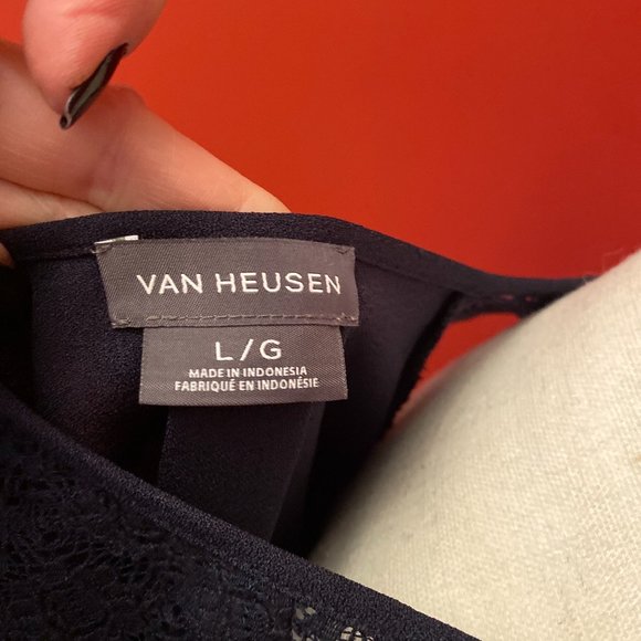 Sleeveless Navy Tunic - Picture 6 of 7